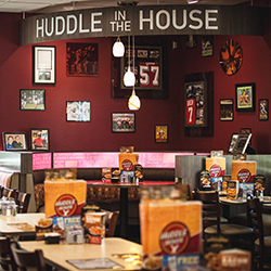 Huddle House interior
